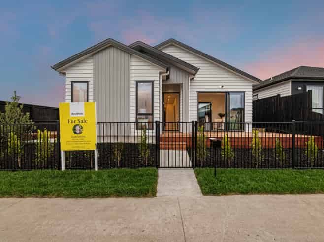 123 Argent Lane, Milldale