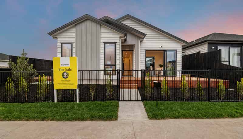 123 Argent Lane, Milldale