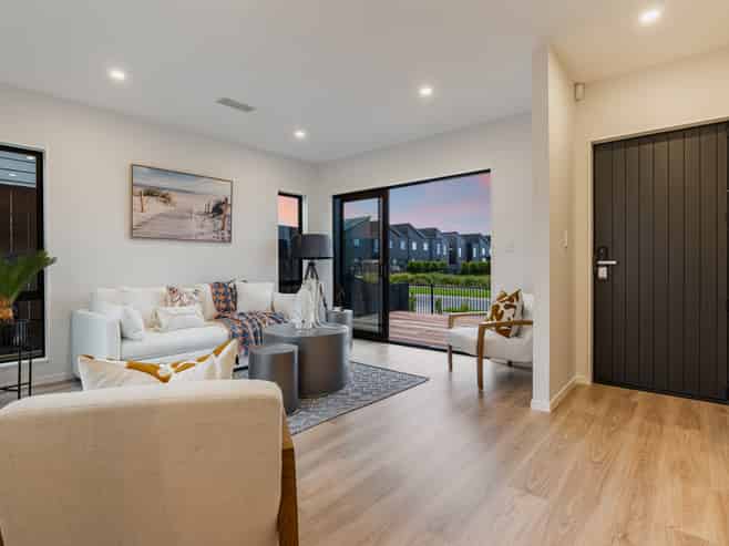123 Argent Lane, Milldale
