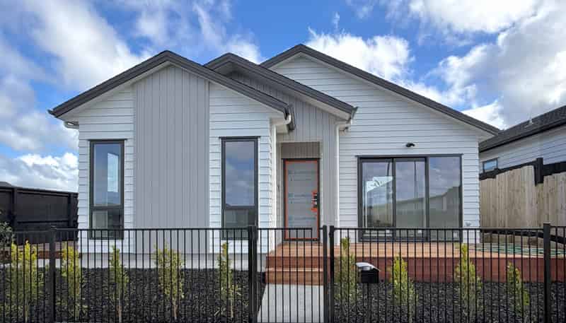 123 Argent Lane, Milldale