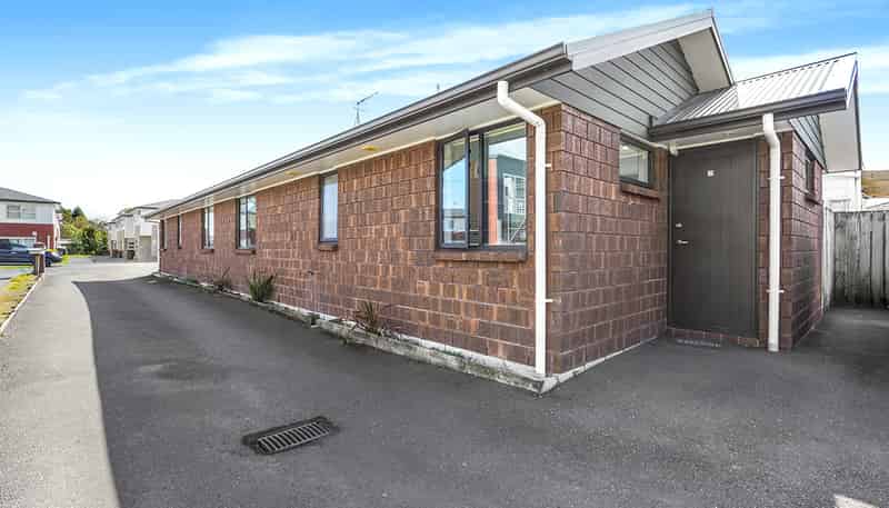 2/13 Lyon Street, Frankton