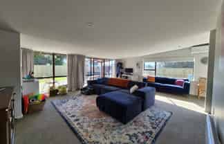28 Malta Crescent, South New Brighton