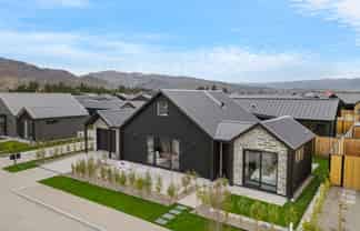 24 Magnum Drive, Cromwell