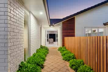 27 Sorrento Key, Papamoa