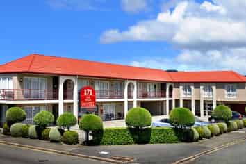 Central Blenheim Motel – Rarely Available Gem!