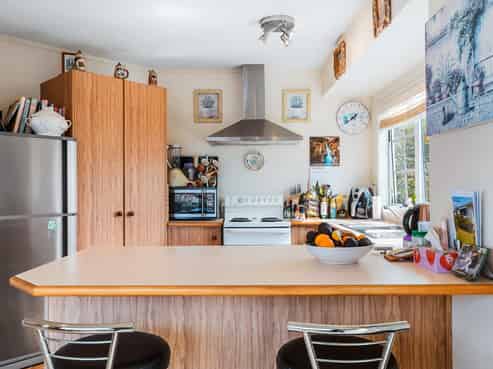 2/8 Kinder Street, Acacia Bay