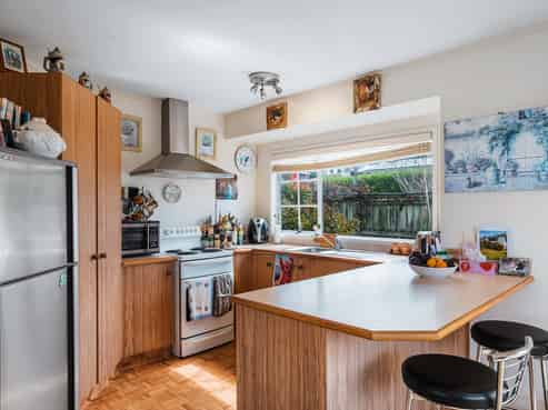 2/8 Kinder Street, Acacia Bay