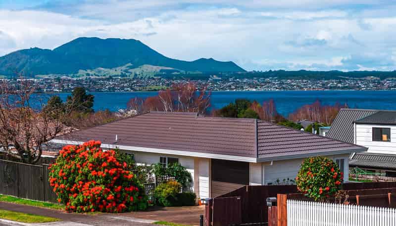 2/8 Kinder Street, Acacia Bay