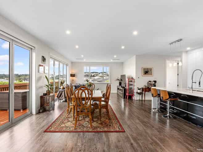 18 Gumdigger Rise, Silverdale