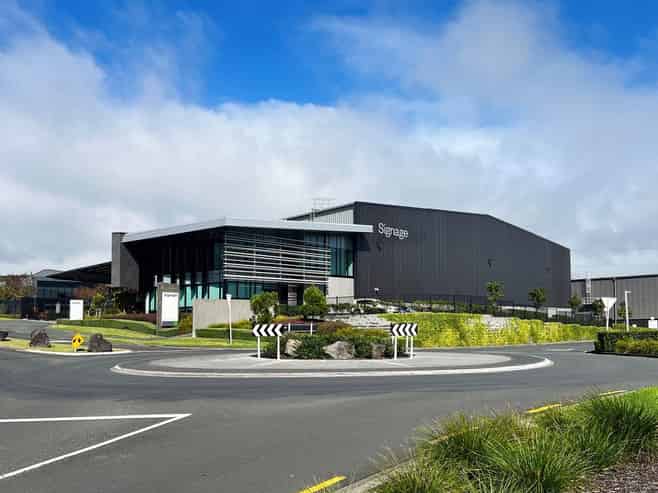 CBRE | Modern Warehouse on Highbrook Dr