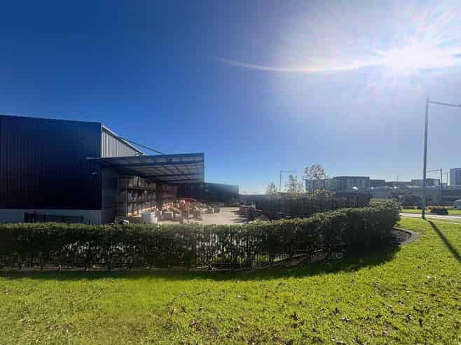 CBRE | Modern Warehouse on Highbrook Dr