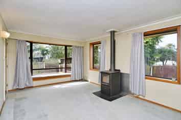 4/17 Bond Street, Waltham