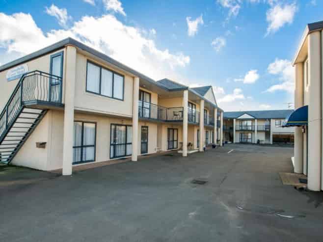 Modern Superbly Positioned Motel