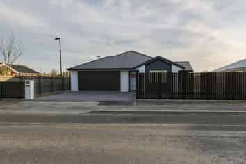 241 Racecourse Road, Allenton