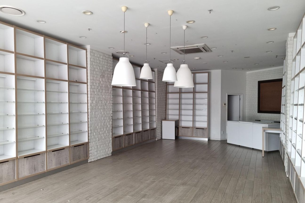 Ground Floor Retail for Lease - 5/215 Lambton Quay - View 3