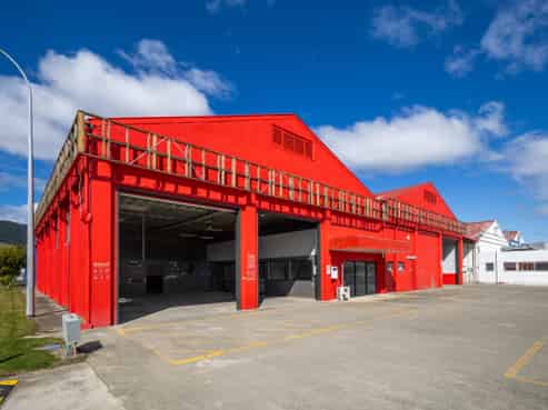 High-Profile Industrial Site in Central Stoke
