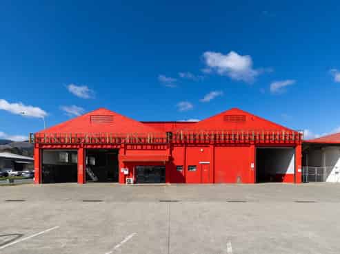 High-Profile Industrial Site in Central Stoke