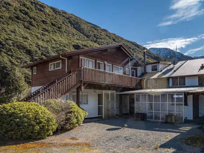 Closed asset in alpine setting – As-is-where-is