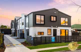 Lot 1,3-5/13 Kurnell Drive, Botany Downs