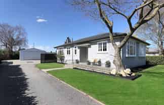 5 Beach Road, Hampstead