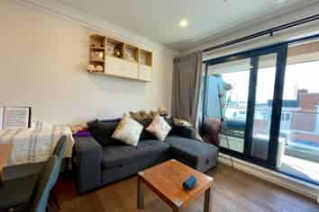 202/6-8 Meadowbank Road, Meadowbank