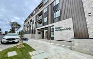 202/6-8 Meadowbank Road, Meadowbank
