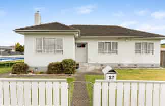 27 Roberts Avenue, Aramoho