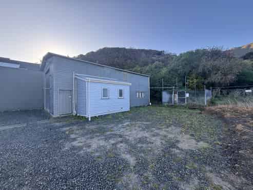 Affordable and versatile workshop opportunity