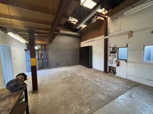 Affordable and versatile workshop opportunity