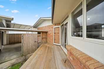 20 Saxbys Road, Glenview