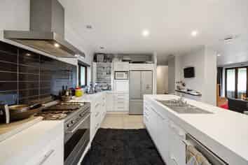 82 Dinsdale Road, Dinsdale