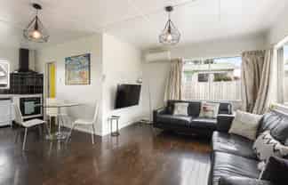 24A Euan Street, Mangakakahi