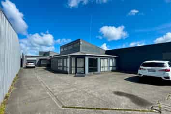 140sqm Industrial Space in Palmerston North