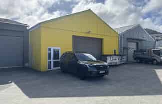 Affordable & strategic Alicetown warehouse