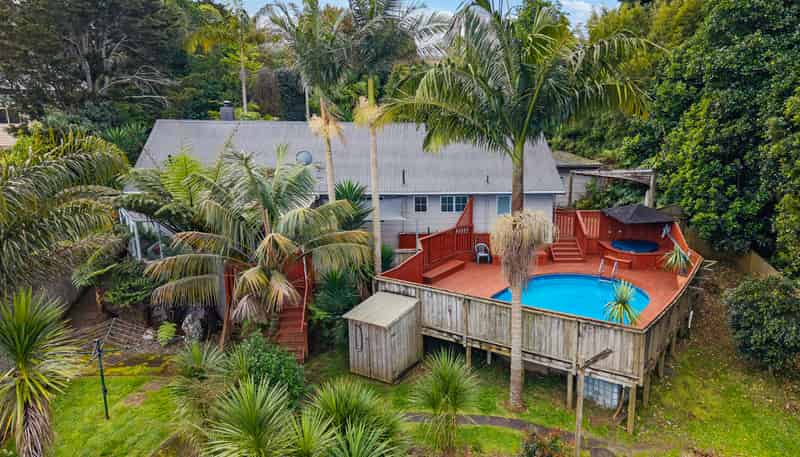 32 Clark Road, Kamo