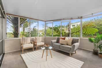 32 Clark Road, Kamo