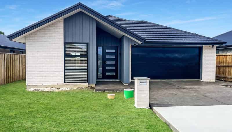 16 Henshaw Street, Ravenswood