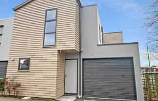 1/25 Grove Road, Addington