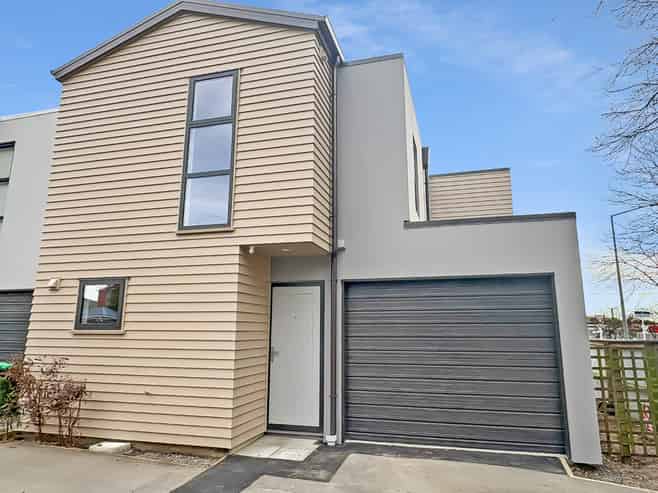1/25 Grove Road, Addington