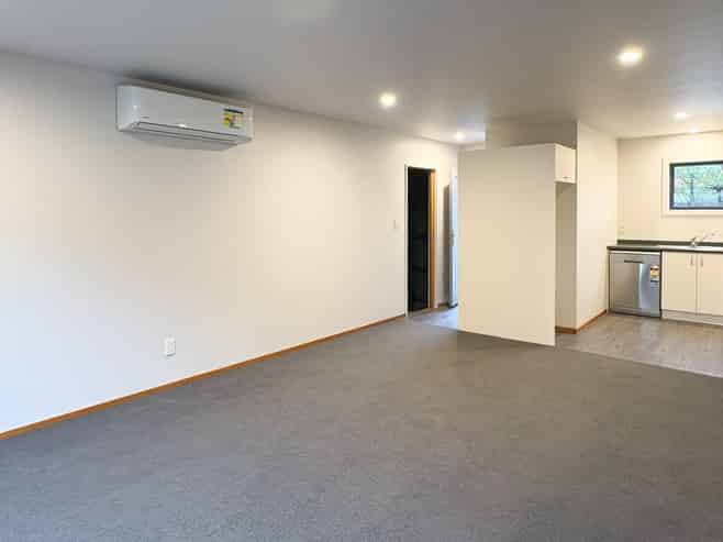 1/25 Grove Road, Addington