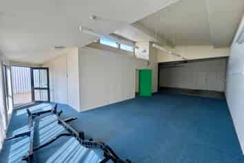 280sqm Industrial Space in Palmerston North