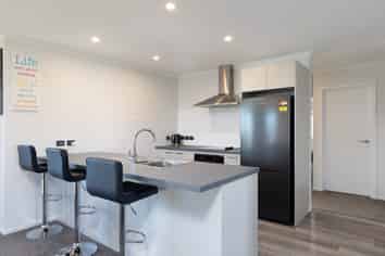 1 Carmine Crescent, Richmond