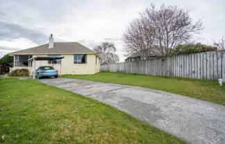 66 Glengarry Crescent, Glengarry