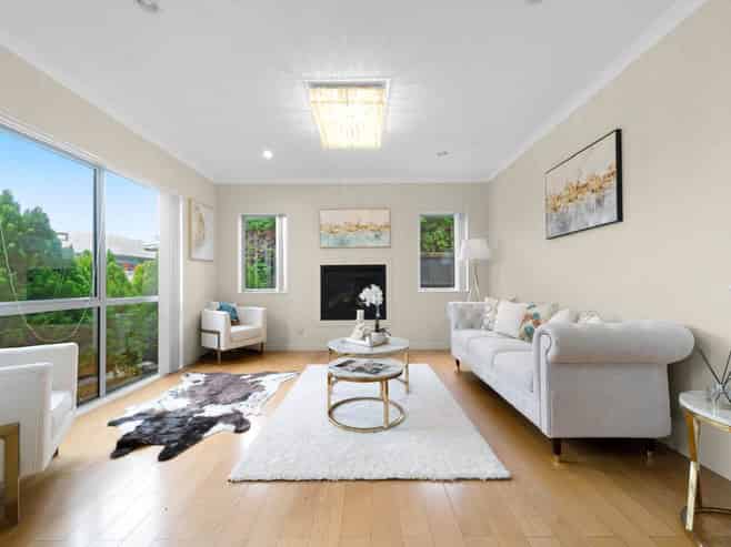 129 Flat Bush School Road, Flat Bush