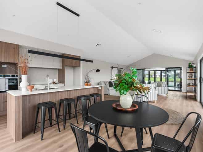 10 Sir Bob Charles Drive, Masterton