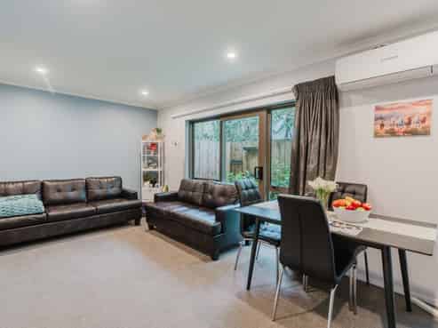 10C Gazeley Avenue, Silverdale