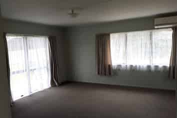 5 Ruby Place, Pukehangi