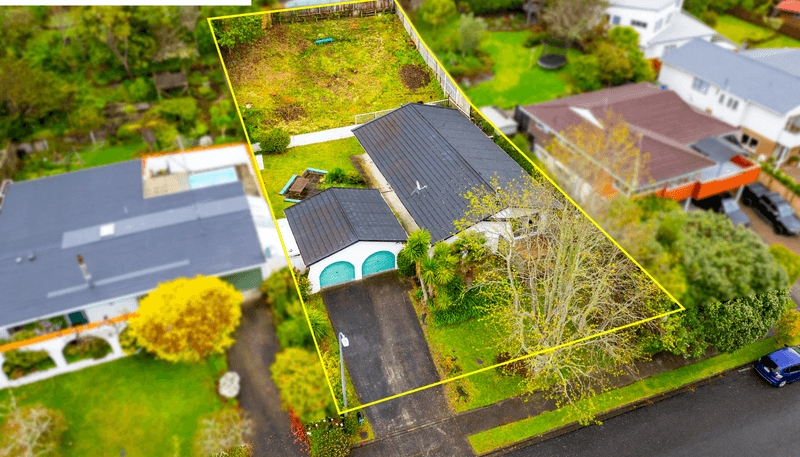 40 Stapleford Crescent, Browns Bay