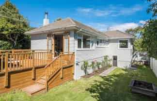 38 Cockayne Rd, Khandallah