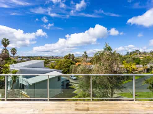 7 Kensington Terrace, Gulf Harbour